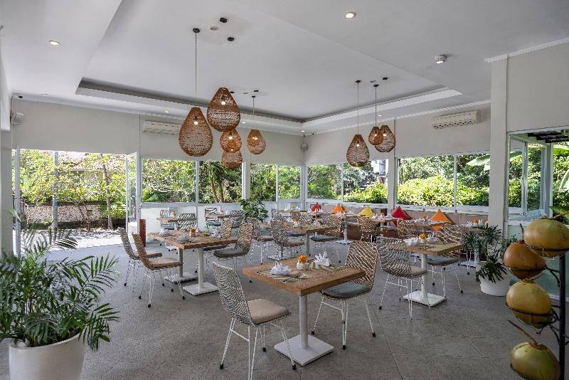 Tapa Tepi Kali Canggu - Restoran