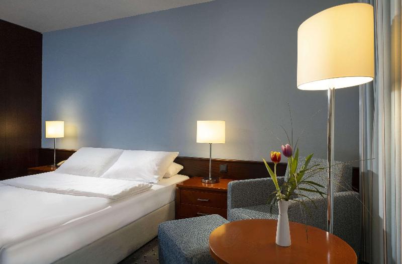 Maritim Hotel Darmstadt - Oda