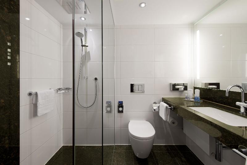 Maritim Hotel Darmstadt - Oda