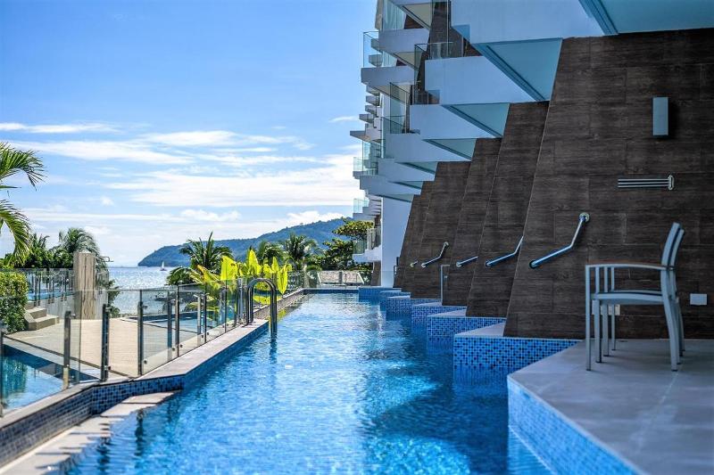 The Beachfront Hotel Phuket - Genel