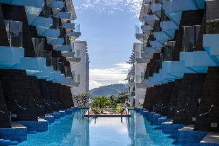 The Beachfront Hotel Phuket fotoÄŸrafÄ±
