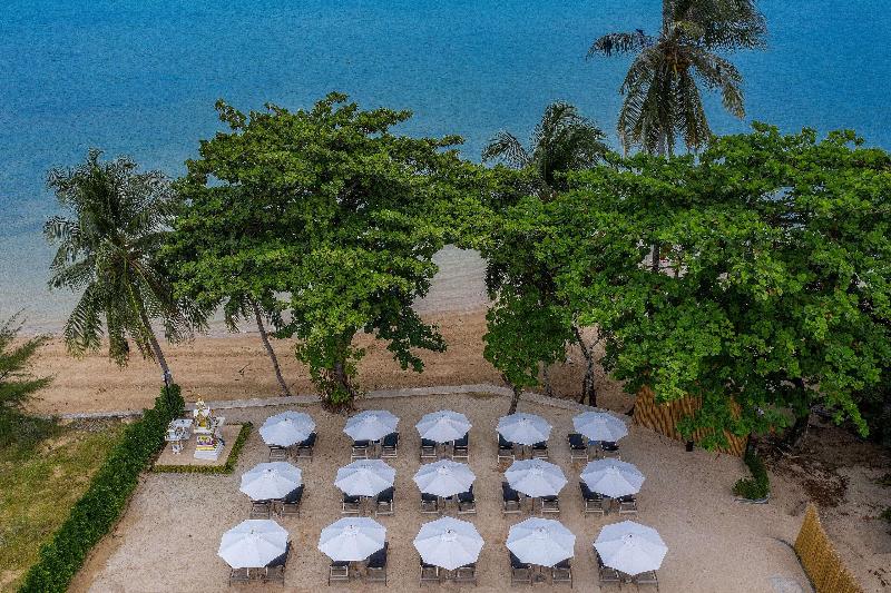 The Beachfront Hotel Phuket - Plaj