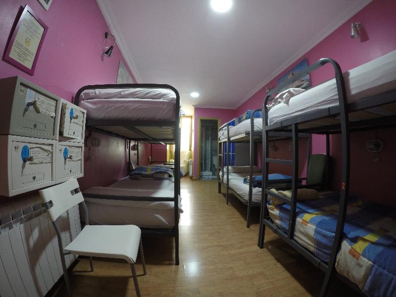 Hostel RC Miguel Angel - Oda