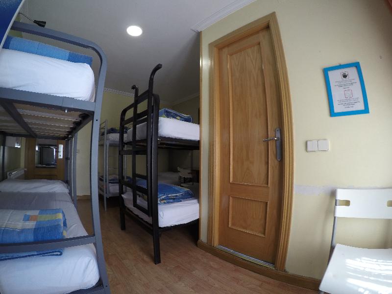 Hostel RC Miguel Angel - Oda