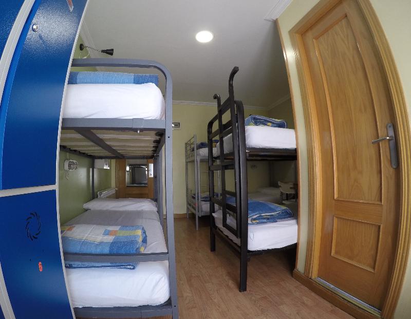 Hostel RC Miguel Angel - Oda