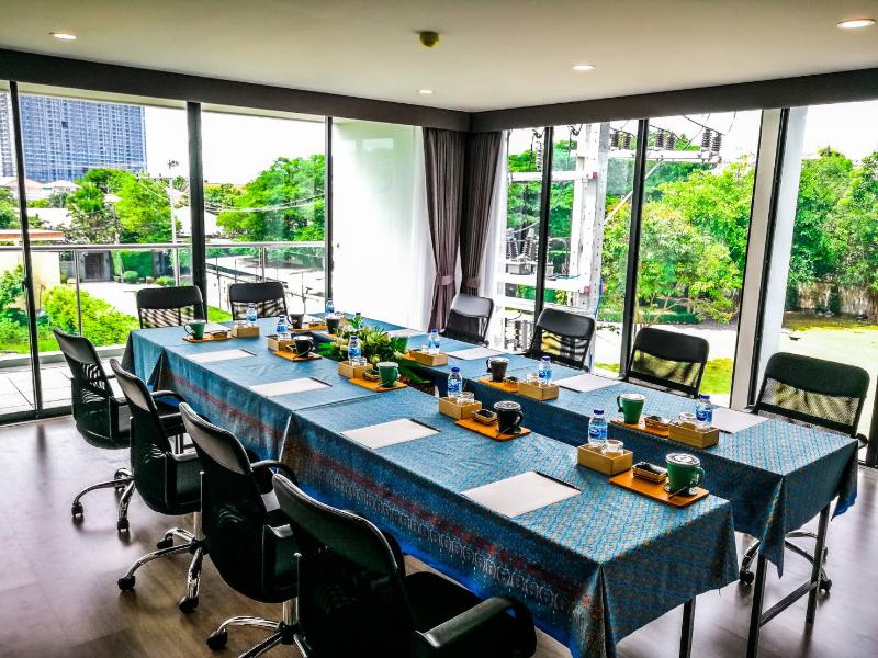 The Rizin Hotel & Residences - Toplantı