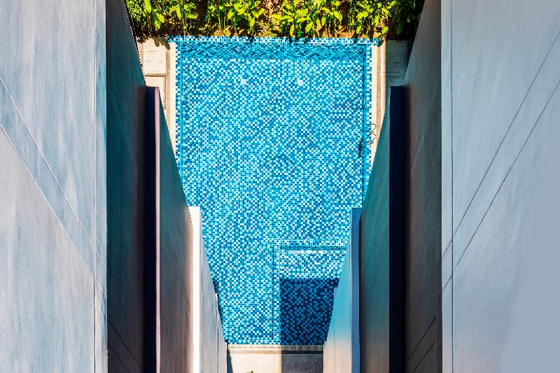 The Rizin Hotel & Residences - Havuz