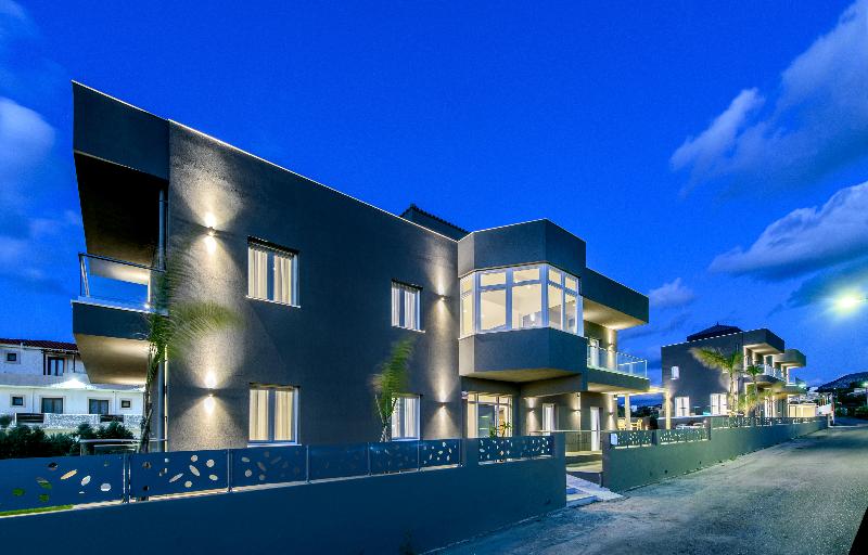 Elysian Suites - Genel
