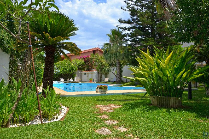 B&B Mondello Resort - Havuz
