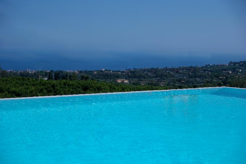 Kepos Etna Relais & Spa - Havuz
