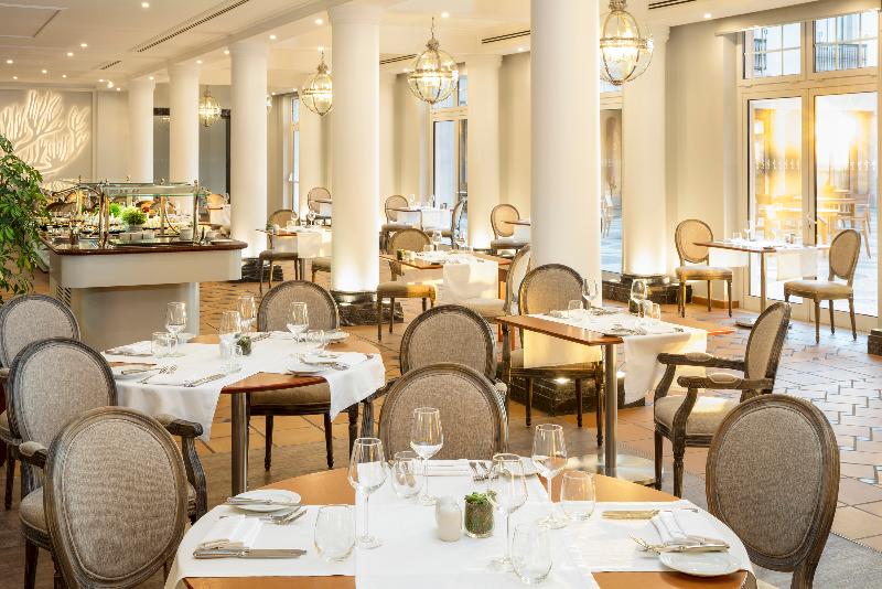 Marriott Praia D'El Rey Golf & Beach Resort - Restoran