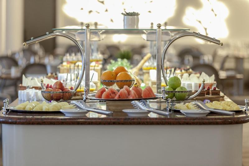 Marriott Praia D'El Rey Golf & Beach Resort - Restoran