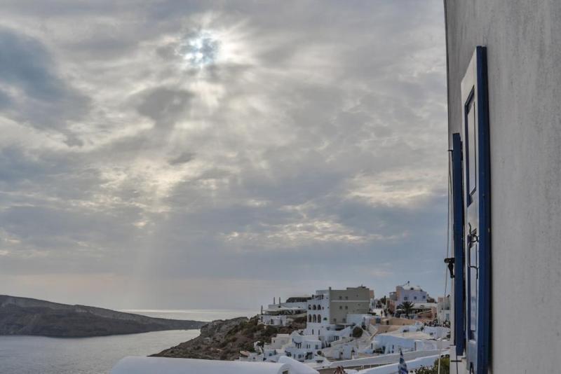 Stelios Rooms Golden View - Genel