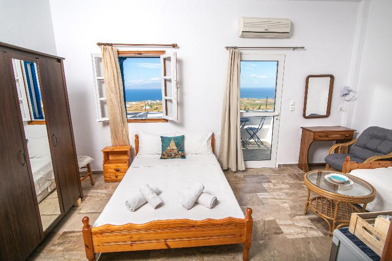 Stelios Rooms Golden View - Oda