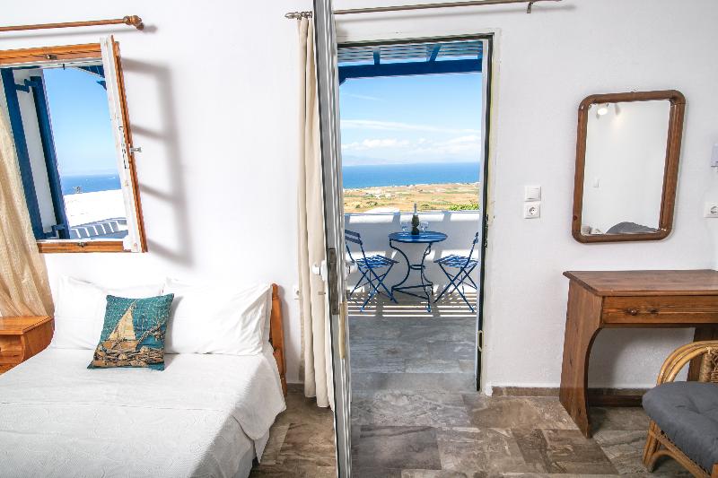 Stelios Rooms Golden View - Oda