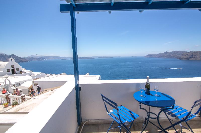 Stelios Rooms Golden View - Oda