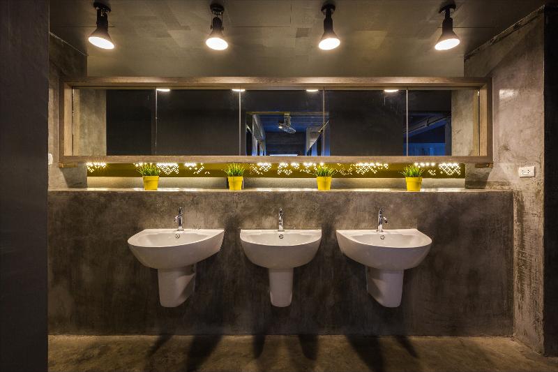 Fulfill Phuket Hostel - Oda