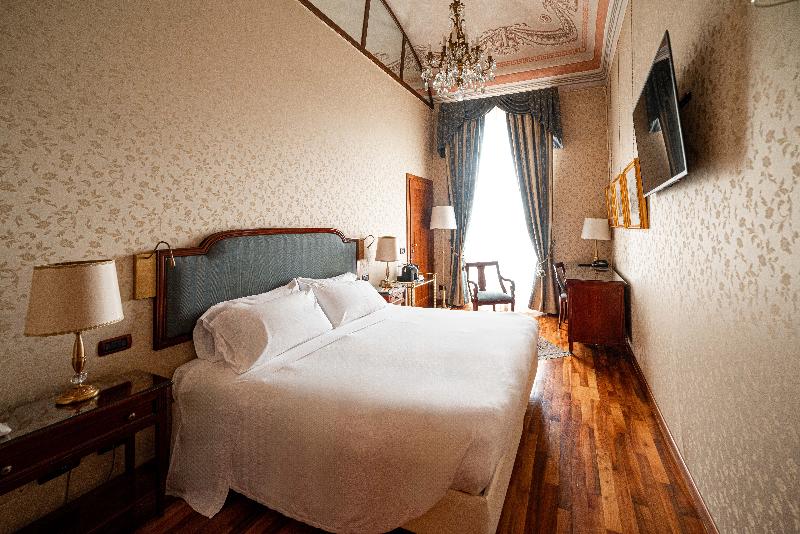Phi Hotel Principe - Oda