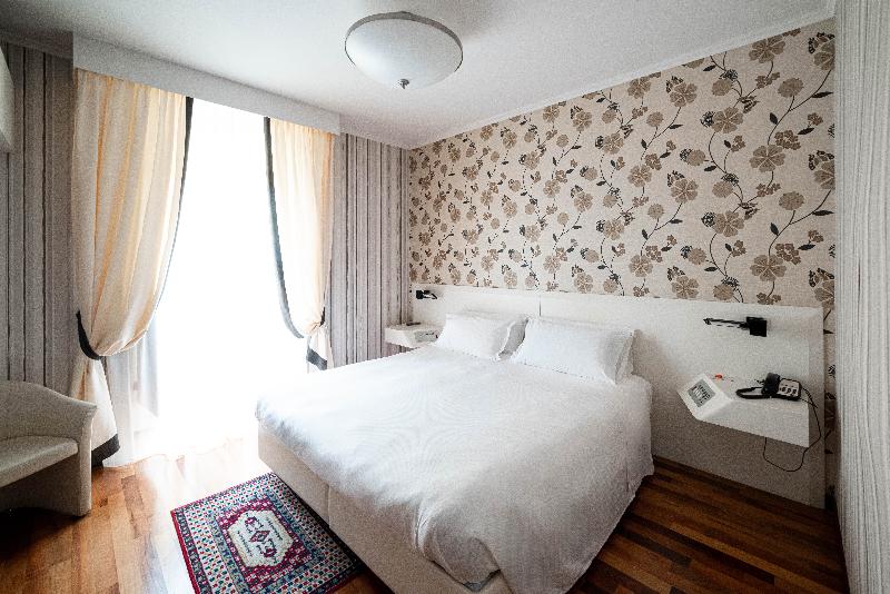 Phi Hotel Principe - Oda