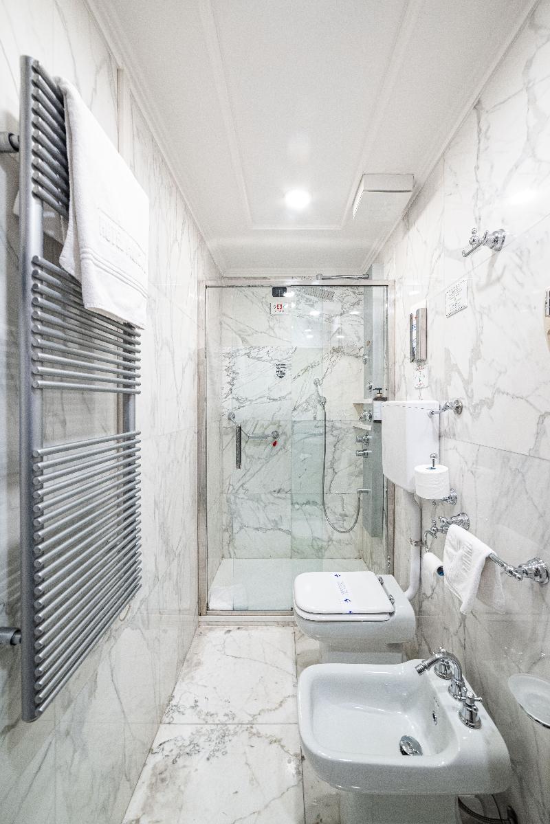 Phi Hotel Principe - Oda