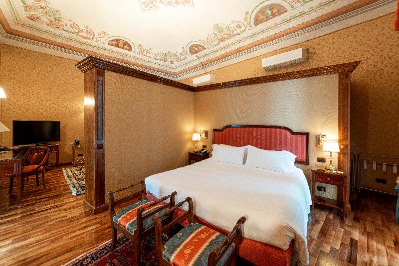 Phi Hotel Principe - Oda