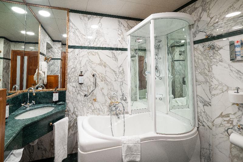 Phi Hotel Principe - Oda