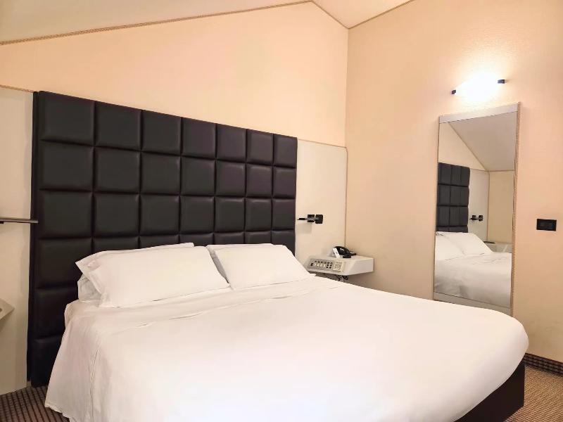 Phi Hotel Principe - Oda