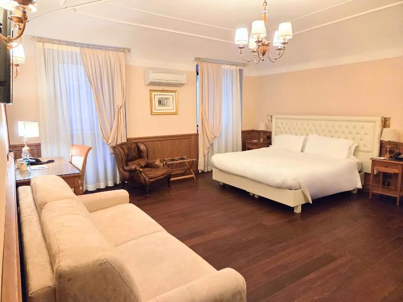 Phi Hotel Principe - Oda