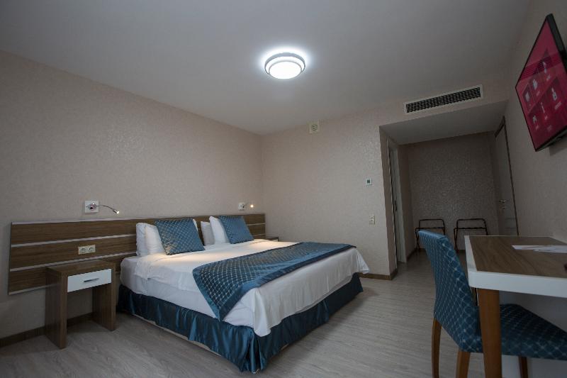 Castello Mare Hotel & Wellness Resort - Oda
