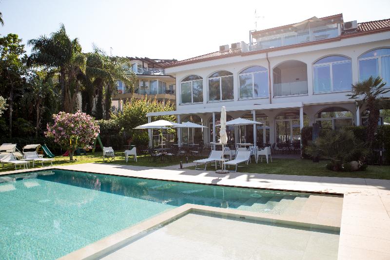 Sicilia's Residence Hotel - Art & Spa - Havuz