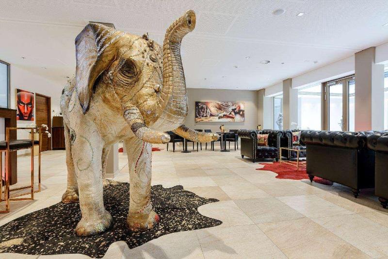 Amedia Plaza Dresden a Trademark by Wyndham - Lobi