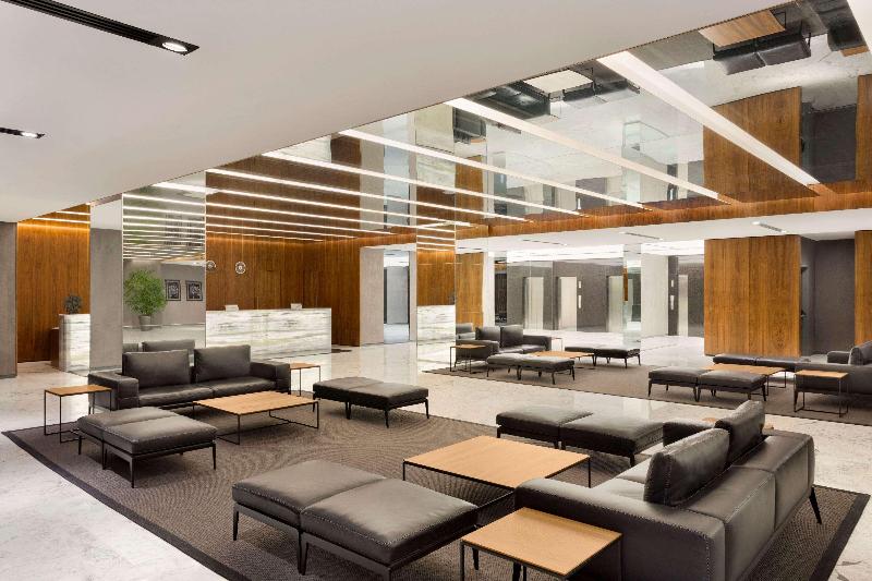 Ramada Plaza By Wyndham Istanbul Asia Airport - Lobi