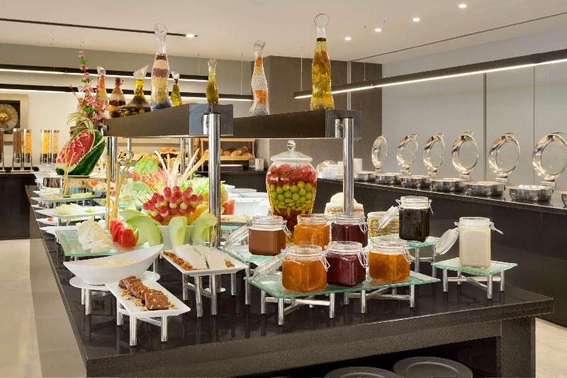 Ramada Plaza By Wyndham Istanbul Asia Airport - Restoran