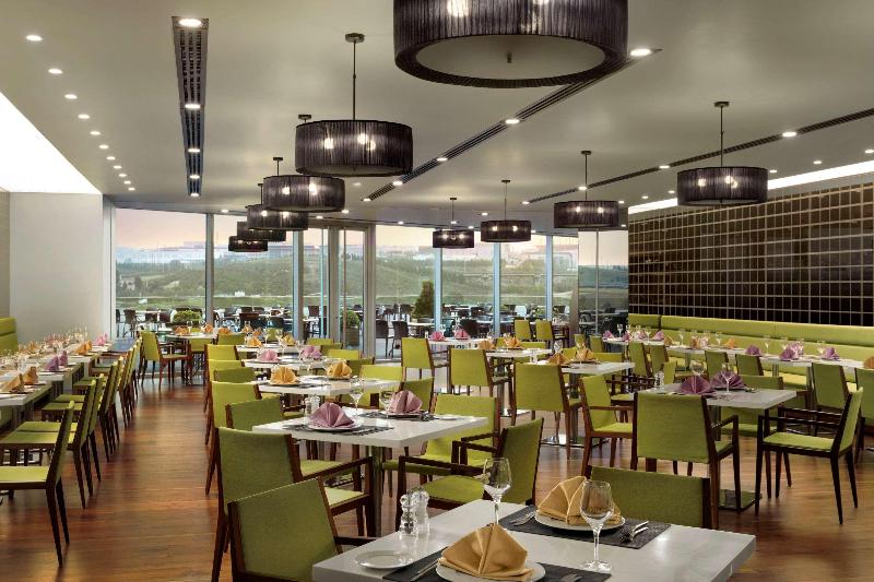 Ramada Plaza By Wyndham Istanbul Asia Airport - Restoran
