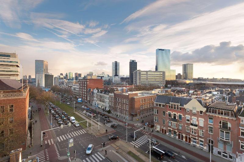 Rotterdam Teleport Hotel - Genel