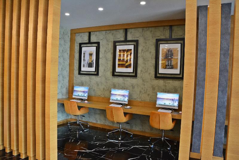 61 Park Otel - Lobi