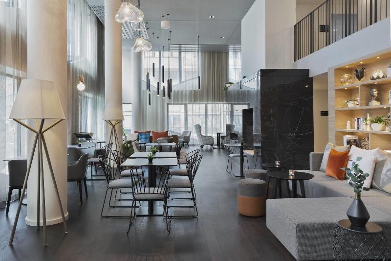 Residence Inn Frankfurt City Center - Lobi