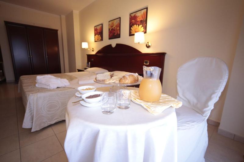 Club Hotel Kennedy - Oda