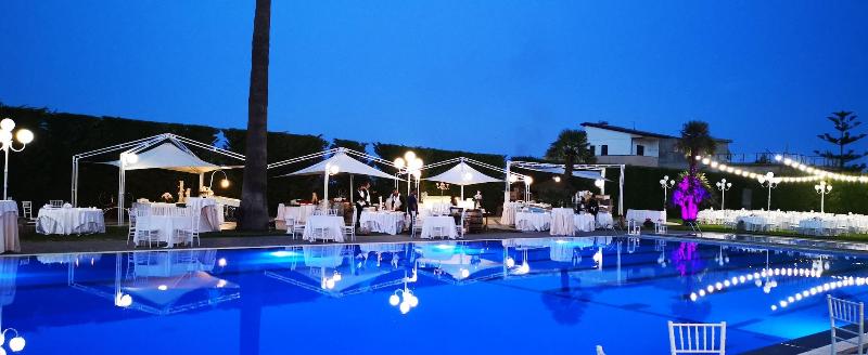 Club Hotel Kennedy - Havuz