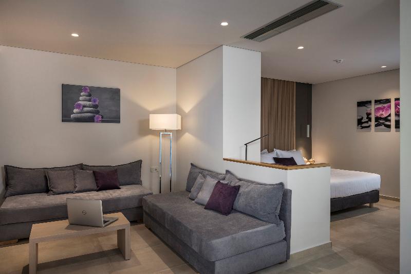 Trianon Luxury apartments and Suites - Oda