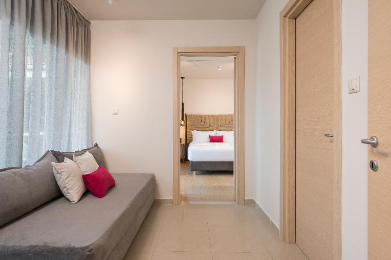 Trianon Luxury apartments and Suites - Oda