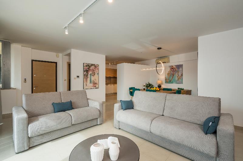 Trianon Luxury apartments and Suites - Oda