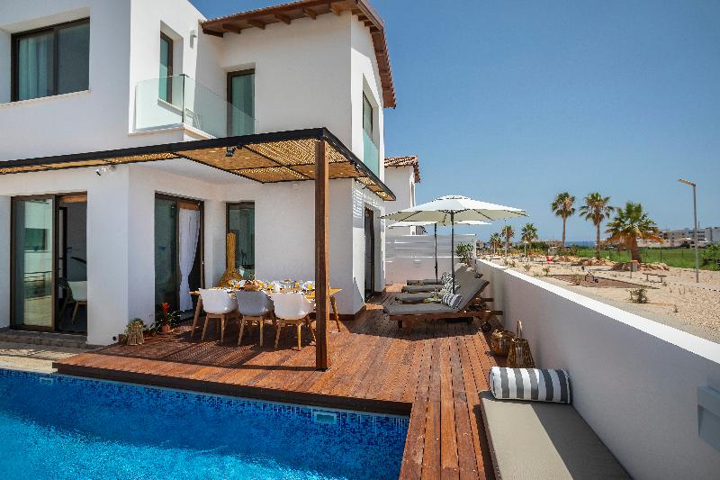 Chris Le Mare Luxury Villa - Genel