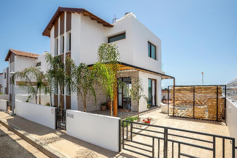 Chris Le Mare Luxury Villa - Genel