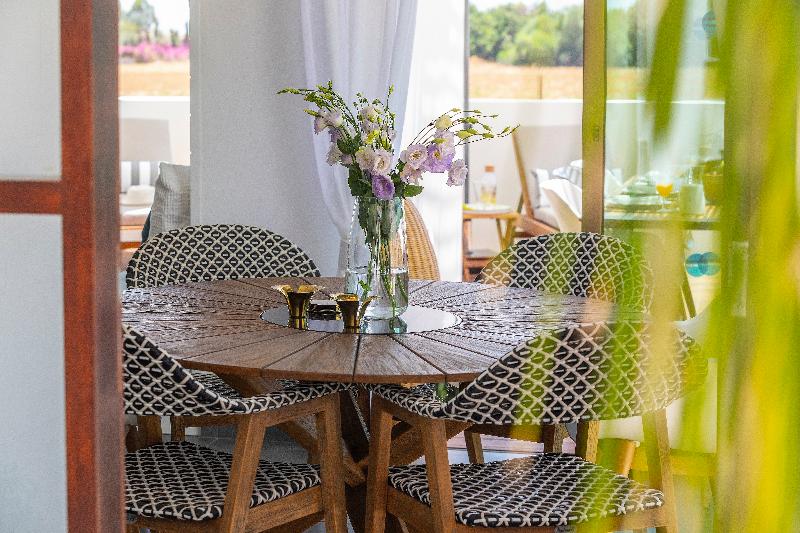 Chris Le Mare Luxury Villa - Oda