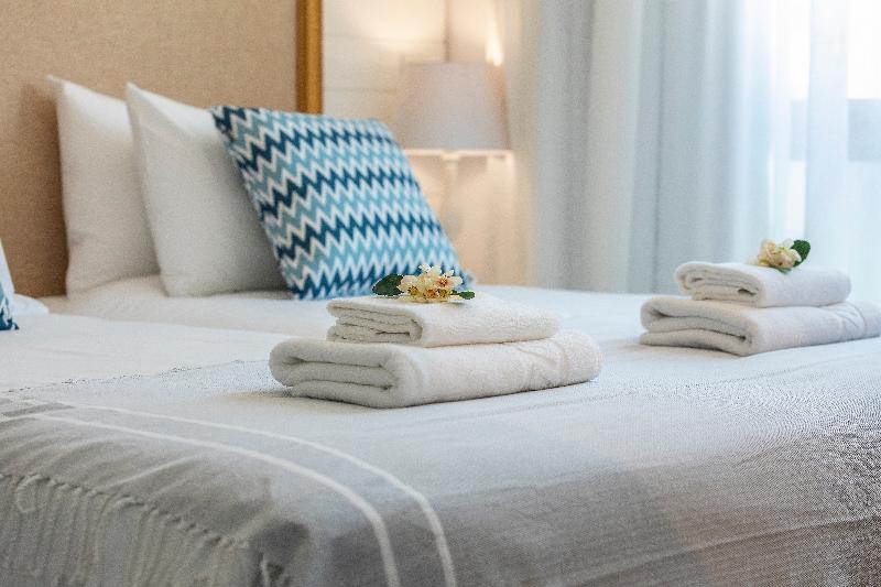 Chris Le Mare Luxury Villa - Oda