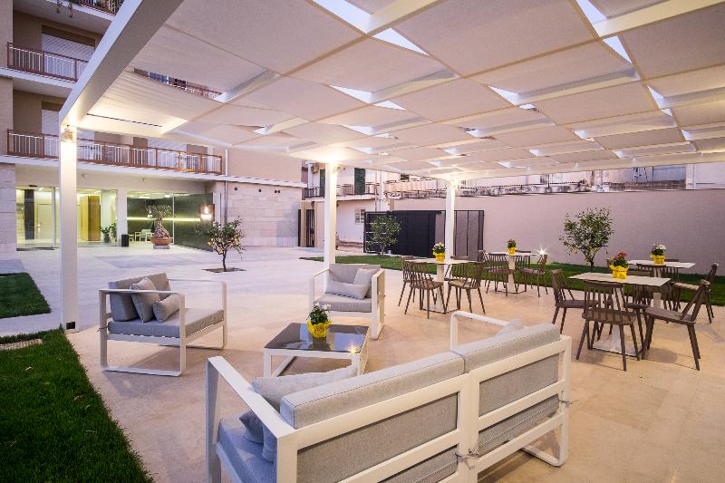 Netum Hotel - Teras
