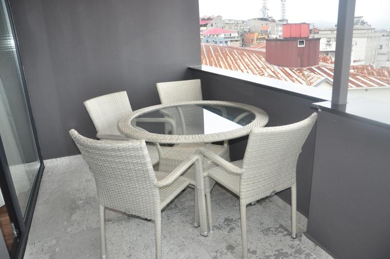 Life Point Hotel - Teras