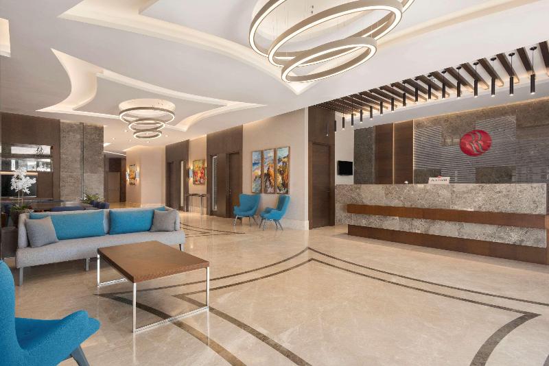 Ramada By Wyndham Bursa Nilufer - Lobi