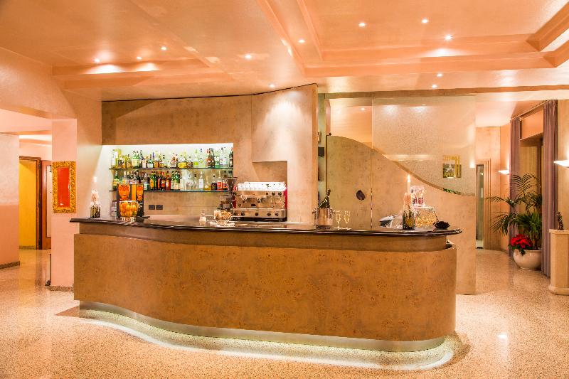 Diana - Bar